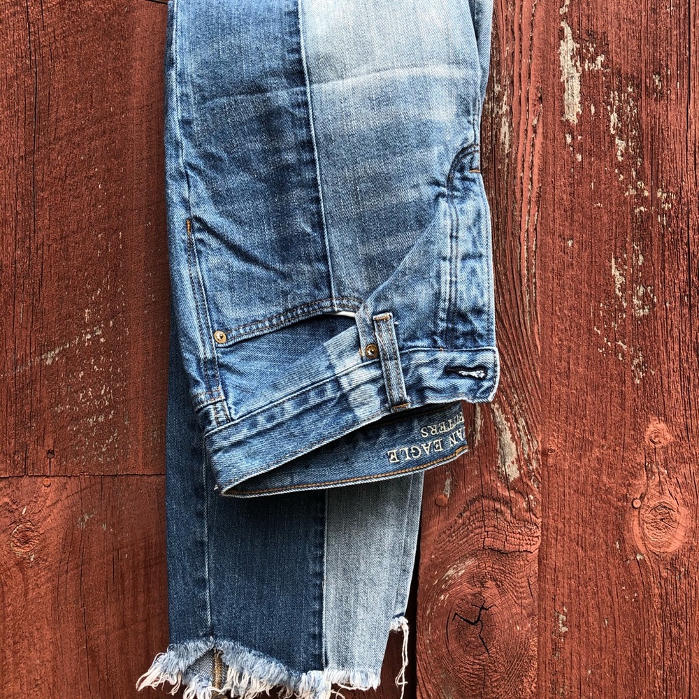 American Eagle Cropped Two Tone Jeans